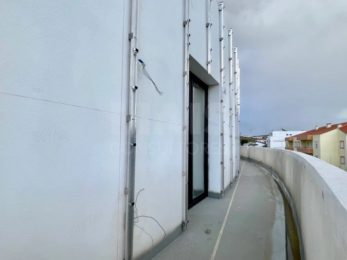 Apartamento T4 para Venda em Lourinhã e Atalaia Foto 2