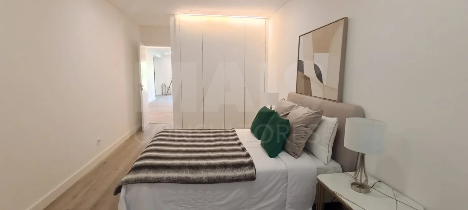 Apartamento T2 para Venda em São Domingos de Benfica Foto 1