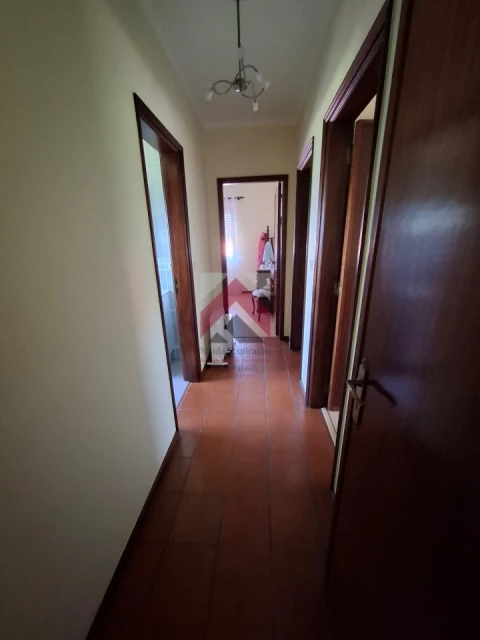 Moradia T3 para Venda em Oliveirinha