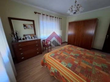 Moradia T3 para Venda em Oliveirinha