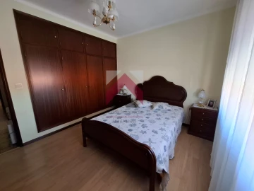 Moradia T3 para Venda em Oliveirinha