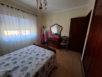 Moradia T3 para Venda em Oliveirinha