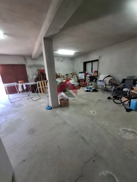 Moradia T3 para Venda em Oliveirinha