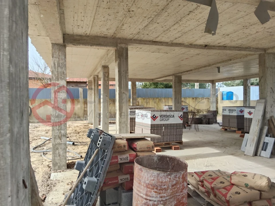 Moradia T4 para Venda em Quinta do Anjo Foto 11