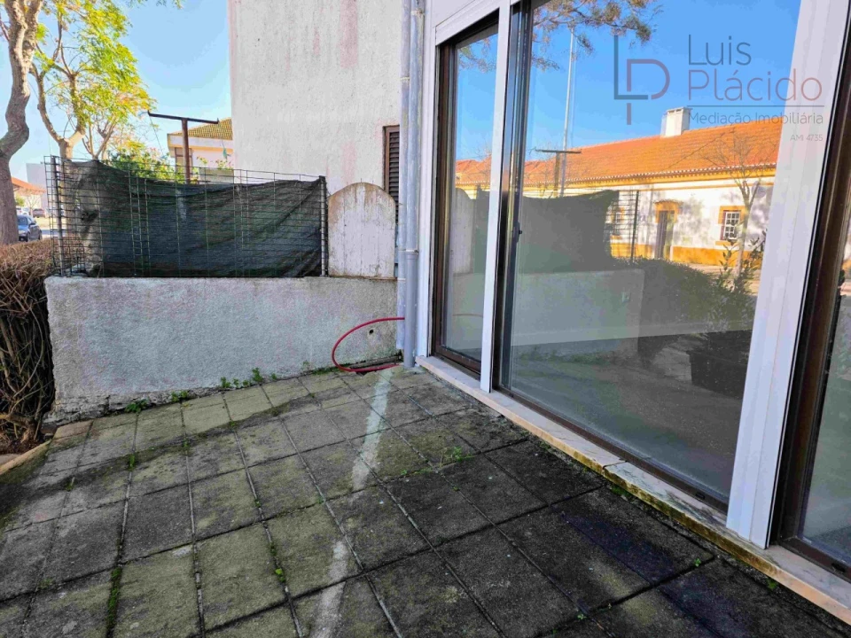 Apartamento T2 para Venda em Sines Foto 10