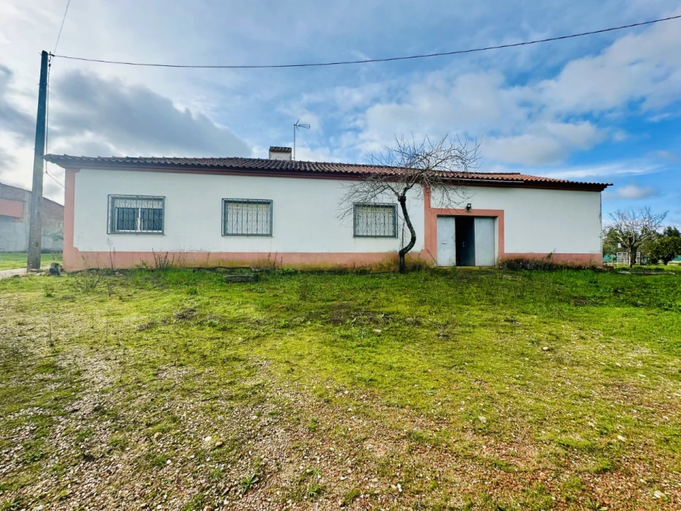 Moradia T3 para Venda em Martinchel Foto 1