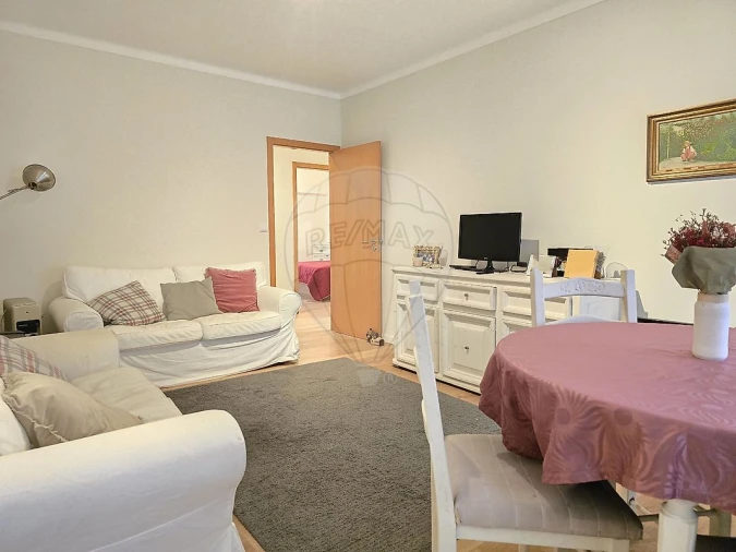 Apartamento T2 para Arrendamento em Cascais e Estoril Foto 2