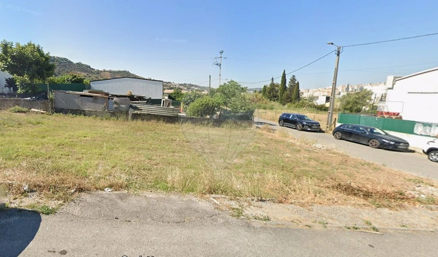 Terreno para Venda em Santo António dos Cavaleiros e Frielas Foto 5