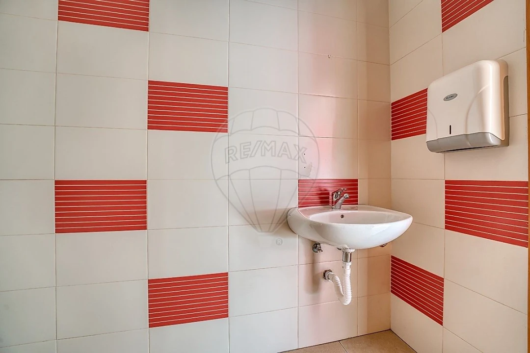 Apartamento T2 para Arrendamento em Fazendas de Almeirim Foto 9