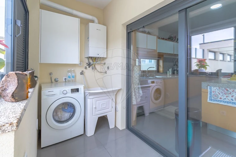 Moradia T4 para Venda em Ovar, São João, Arada e São Vicente de Pereira Jusã Foto 11