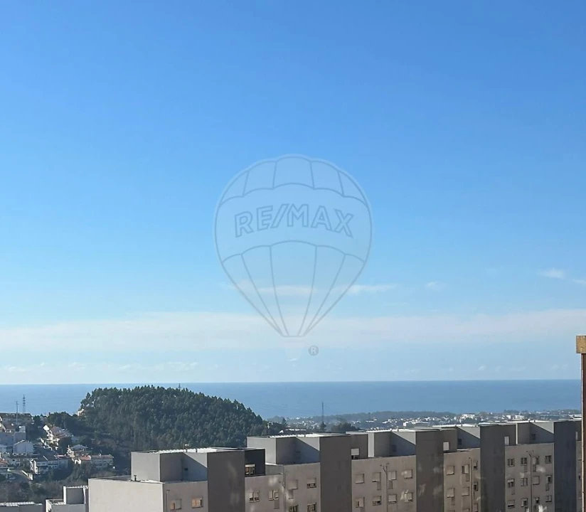 Apartamento T4 para Venda em Vilar de Andorinho Foto 24