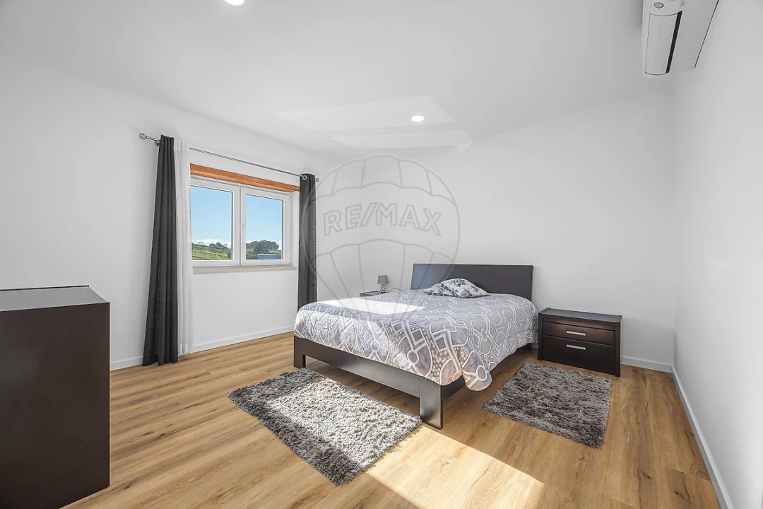 Moradia T3 para Venda em Roliça Foto 17