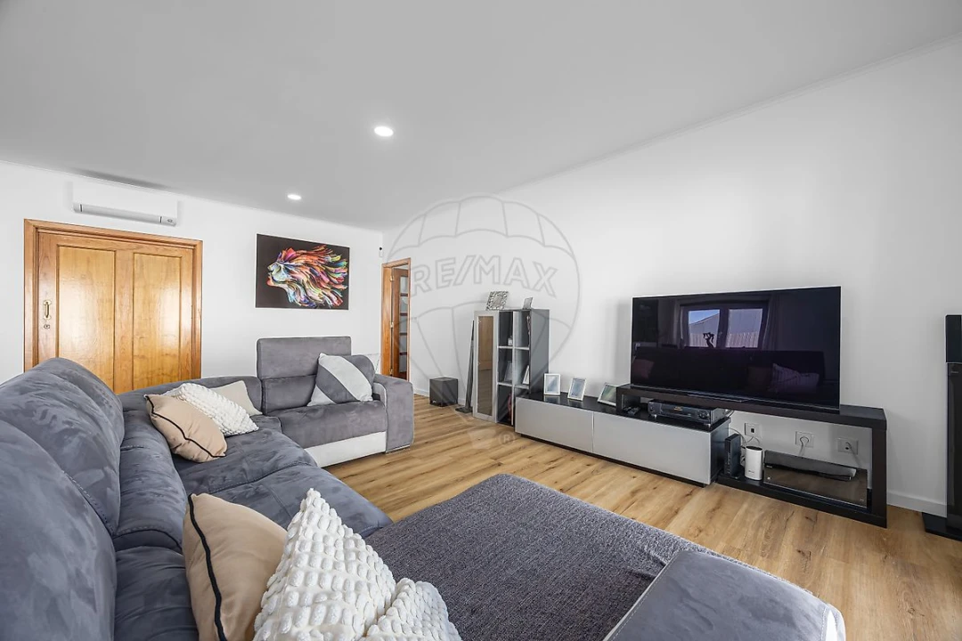 Moradia T3 para Venda em Roliça Foto 10