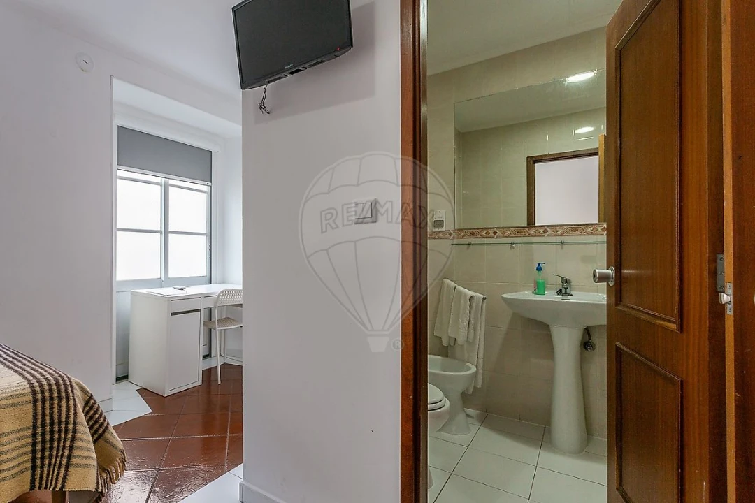 Prédio para Venda em Campo de Ourique Foto 31