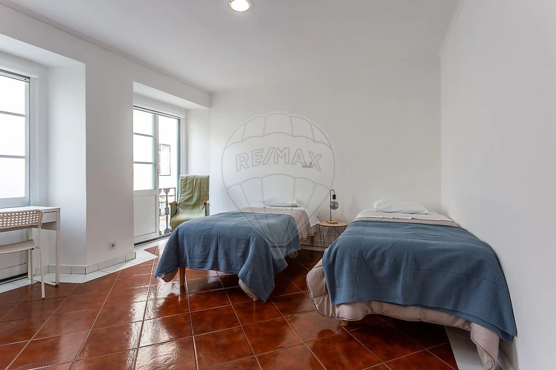 Prédio para Venda em Campo de Ourique Foto 27