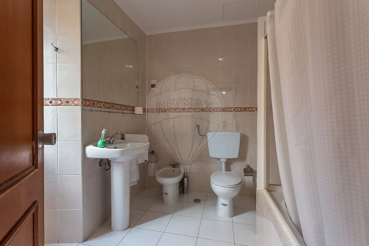 Prédio para Venda em Campo de Ourique Foto 25