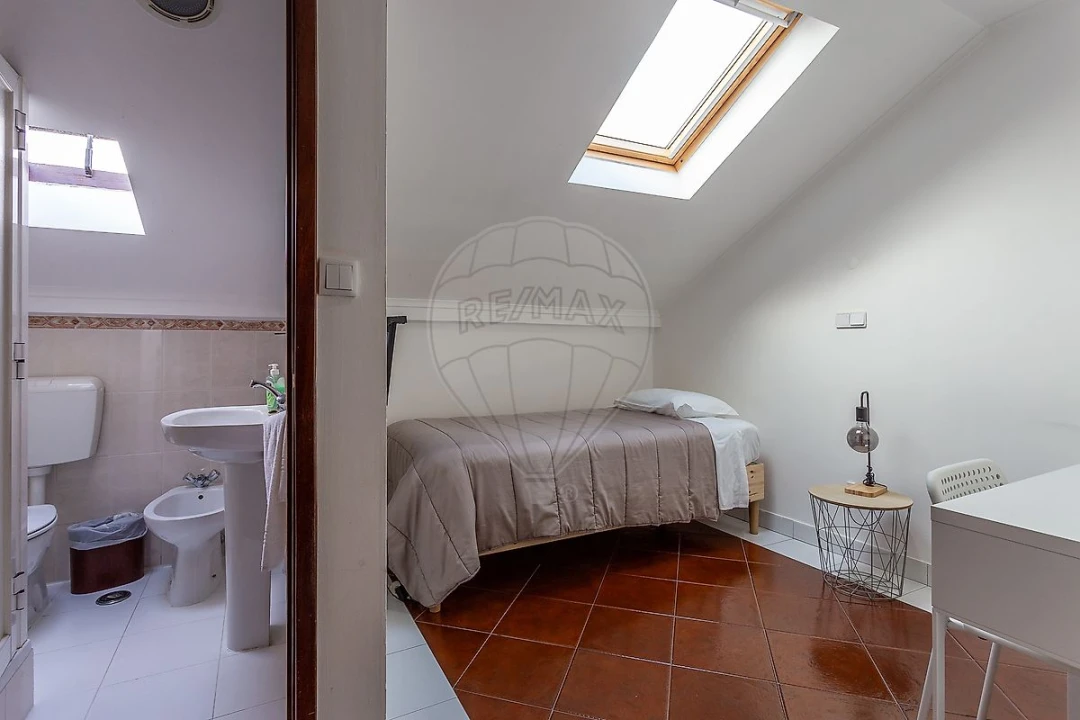 Prédio para Venda em Campo de Ourique Foto 33