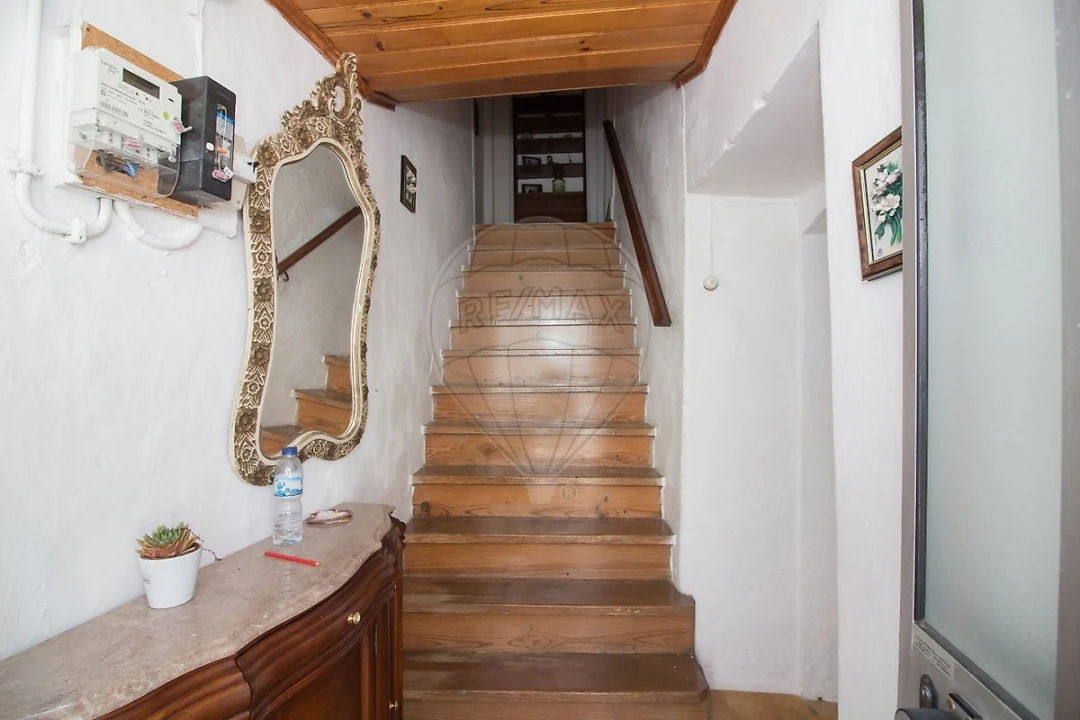 Moradia T2 para Venda em Alenquer (Santo Estêvão e Triana) Foto 6