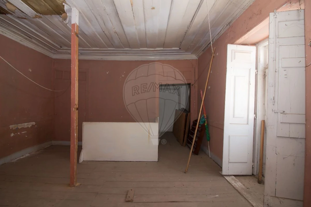 Moradia T2 para Venda em Alenquer (Santo Estêvão e Triana) Foto 23