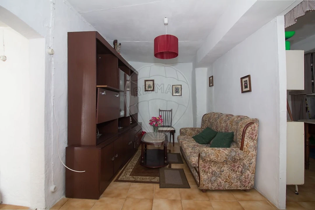 Moradia T2 para Venda em Alenquer (Santo Estêvão e Triana) Foto 5