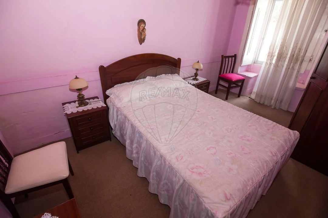 Moradia T2 para Venda em Alenquer (Santo Estêvão e Triana) Foto 12