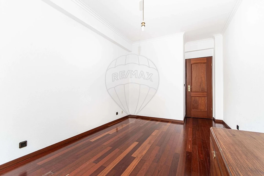 Apartamento T3 para Venda em Carregado e Cadafais Foto 7