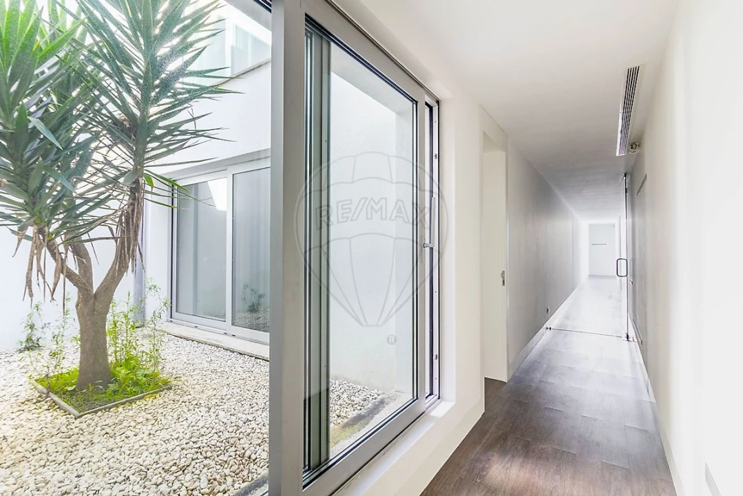 Moradia T6 para Venda em Gulpilhares e Valadares Foto 34