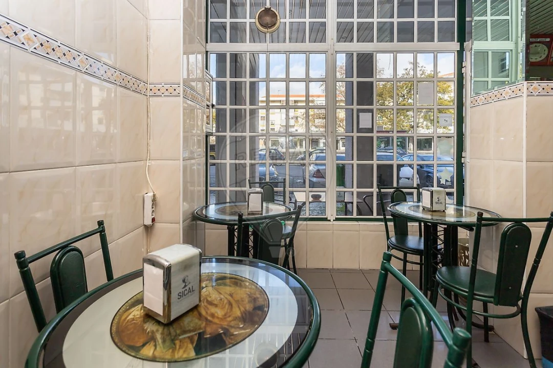 Loja para Venda em Olivais Foto 6