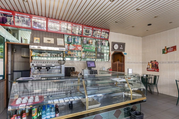 Loja para Venda em Olivais Foto 4