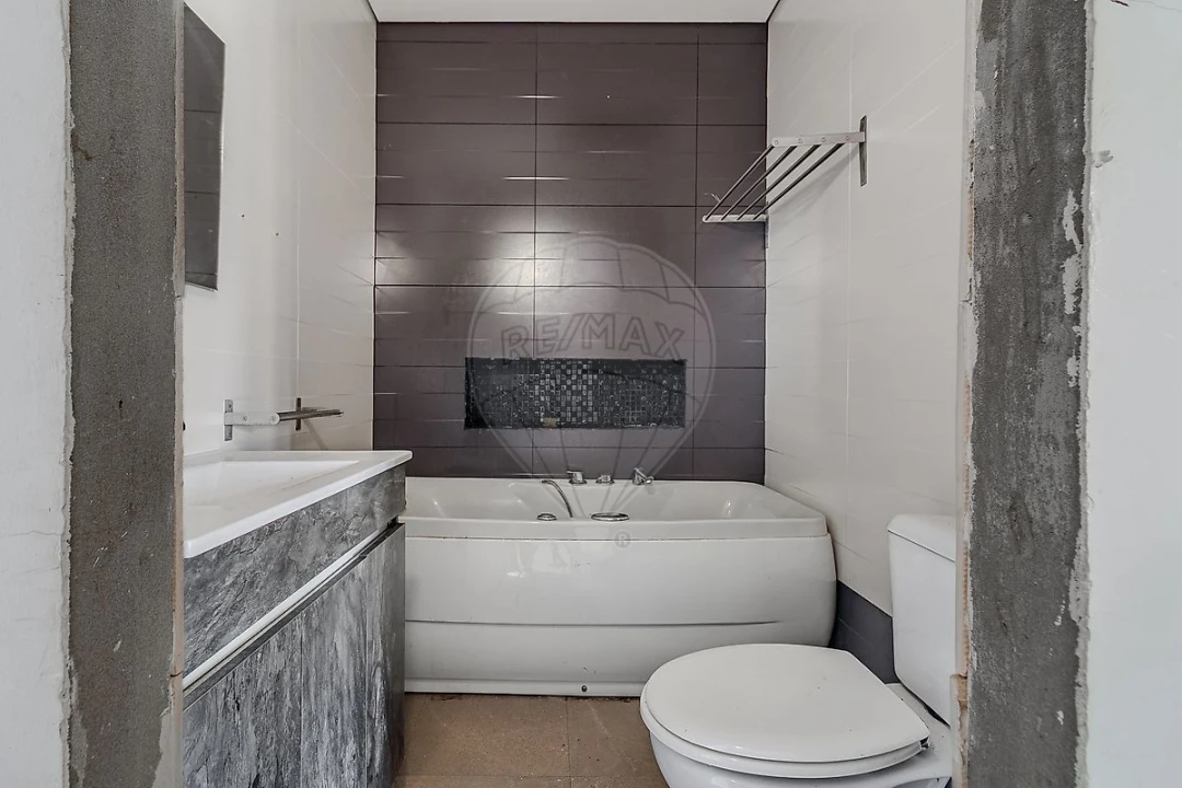 Moradia T4 para Venda em Ermesinde Foto 14