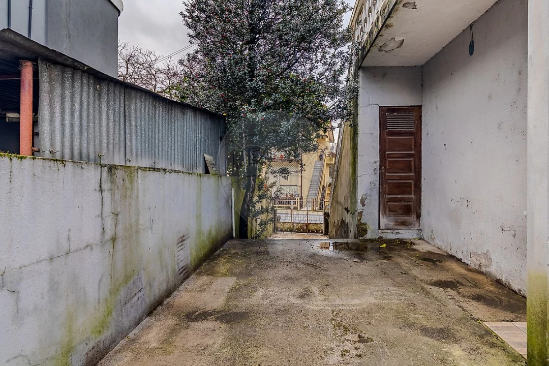 Moradia T4 para Venda em Ermesinde Foto 38