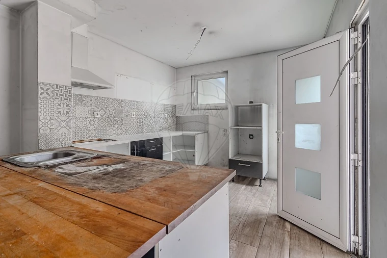 Moradia T4 para Venda em Ermesinde Foto 5