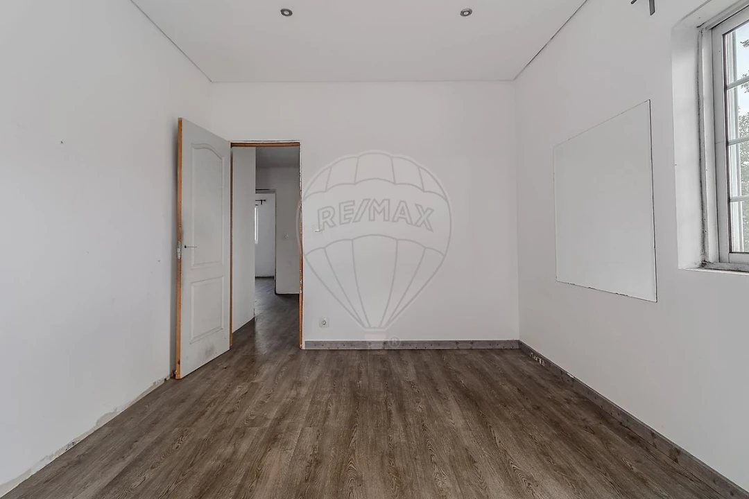 Moradia T4 para Venda em Ermesinde Foto 11