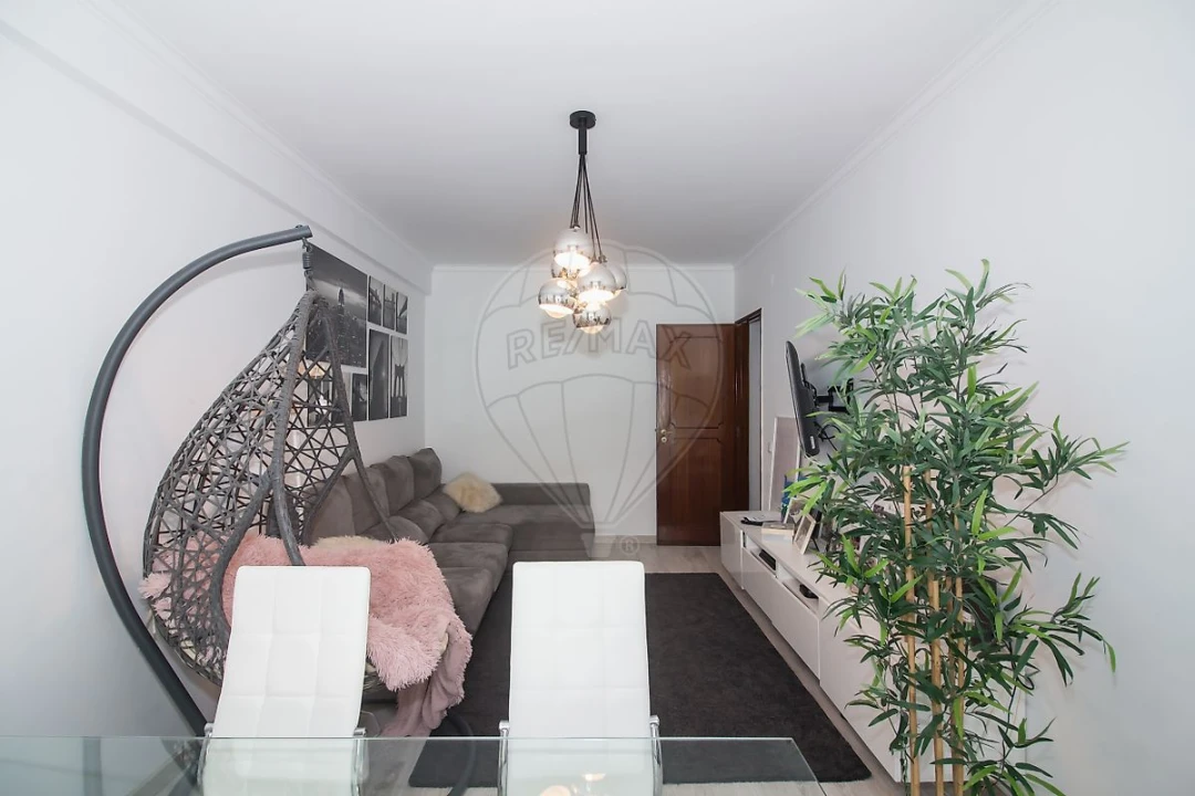 Apartamento T2 para Venda em Mina de Água Foto 6