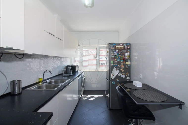 Apartamento T2 para Venda em Mina de Água Foto 2