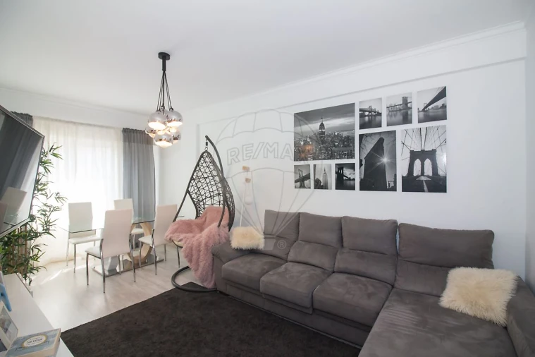 Apartamento T2 para Venda em Mina de Água Foto 4