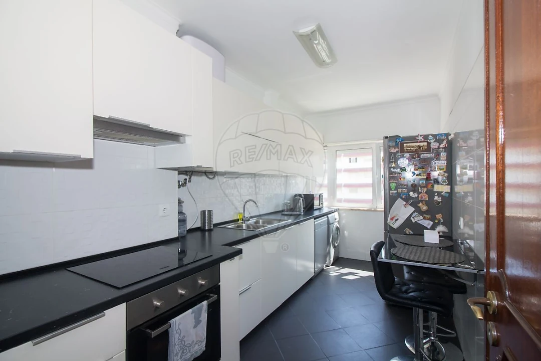 Apartamento T2 para Venda em Mina de Água Foto 1