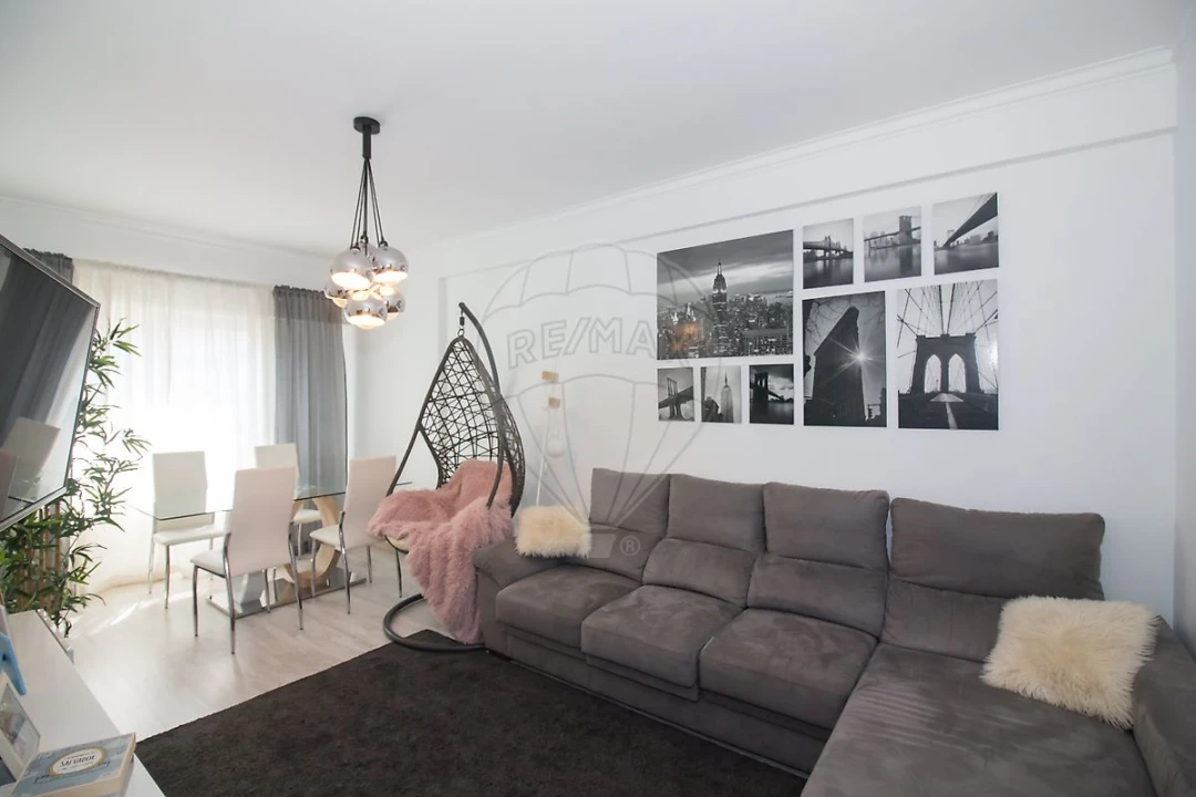 Apartamento T2 para Venda em Mina de Água Foto 4