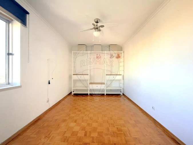 Apartamento T3 para Venda em Caparica e Trafaria Foto 7