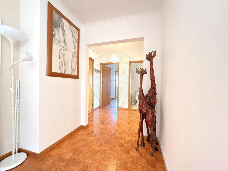 Apartamento T3 para Venda em Caparica e Trafaria Foto 10