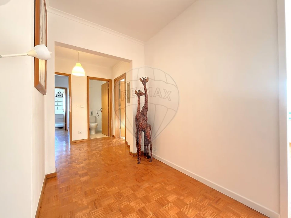 Apartamento T3 para Venda em Caparica e Trafaria Foto 16