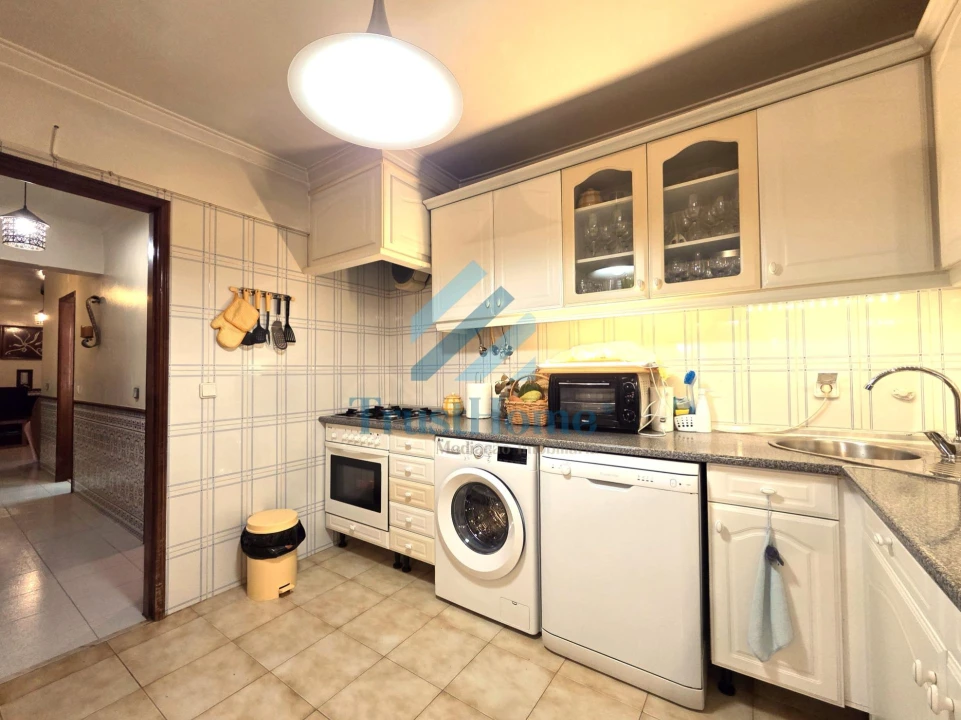 Apartamento T2 para Venda em Queluz e Belas Foto 10