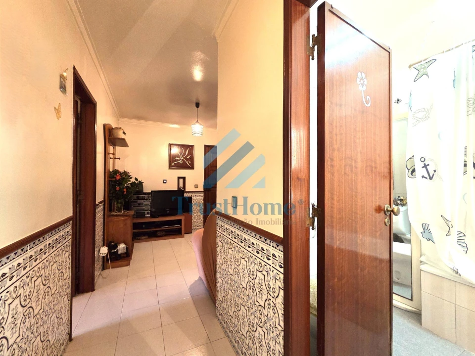 Apartamento T2 para Venda em Queluz e Belas Foto 15