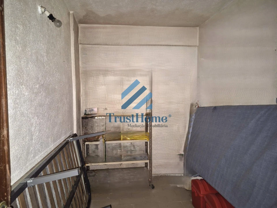 Apartamento T2 para Venda em Queluz e Belas Foto 26