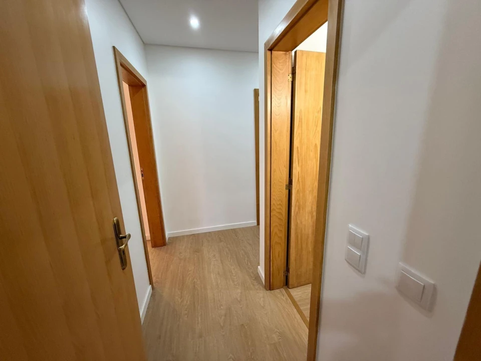 Apartamento T3 para Venda em São Domingos de Benfica Foto 10