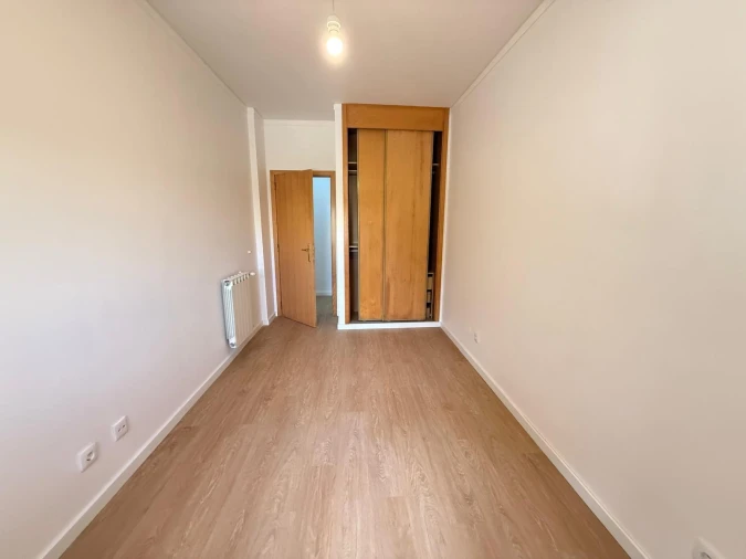 Apartamento T3 para Venda em São Domingos de Benfica Foto 17