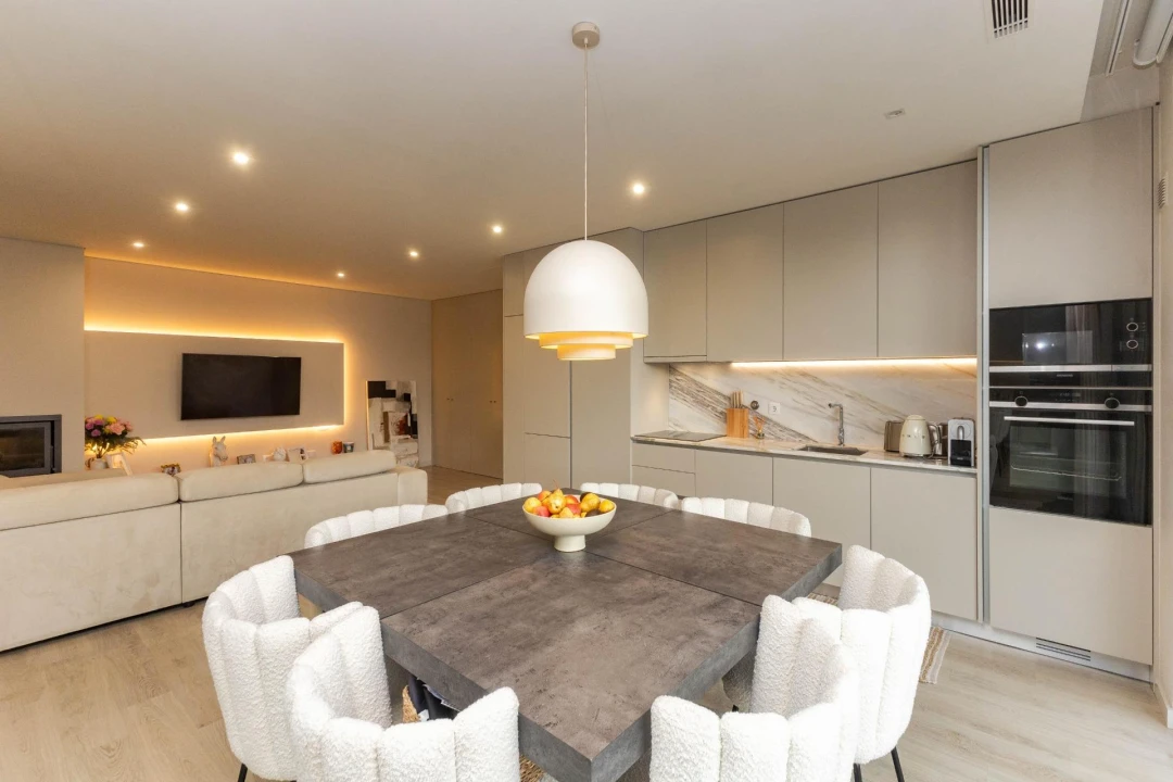 Apartamento T2 para Venda em Nogueira e Silva Escura Foto 2