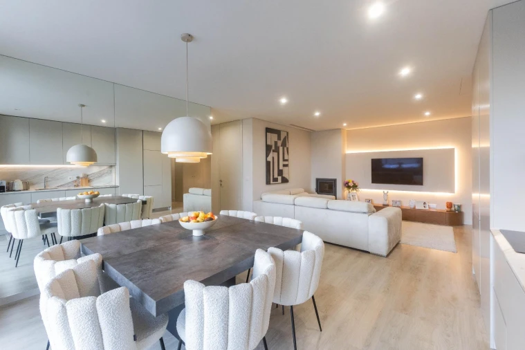 Apartamento T2 para Venda em Nogueira e Silva Escura