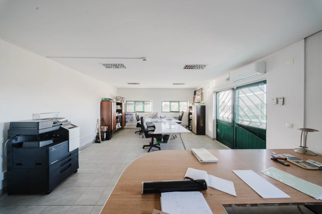 Armazém para Venda em Agualva e Mira-Sintra Foto 24