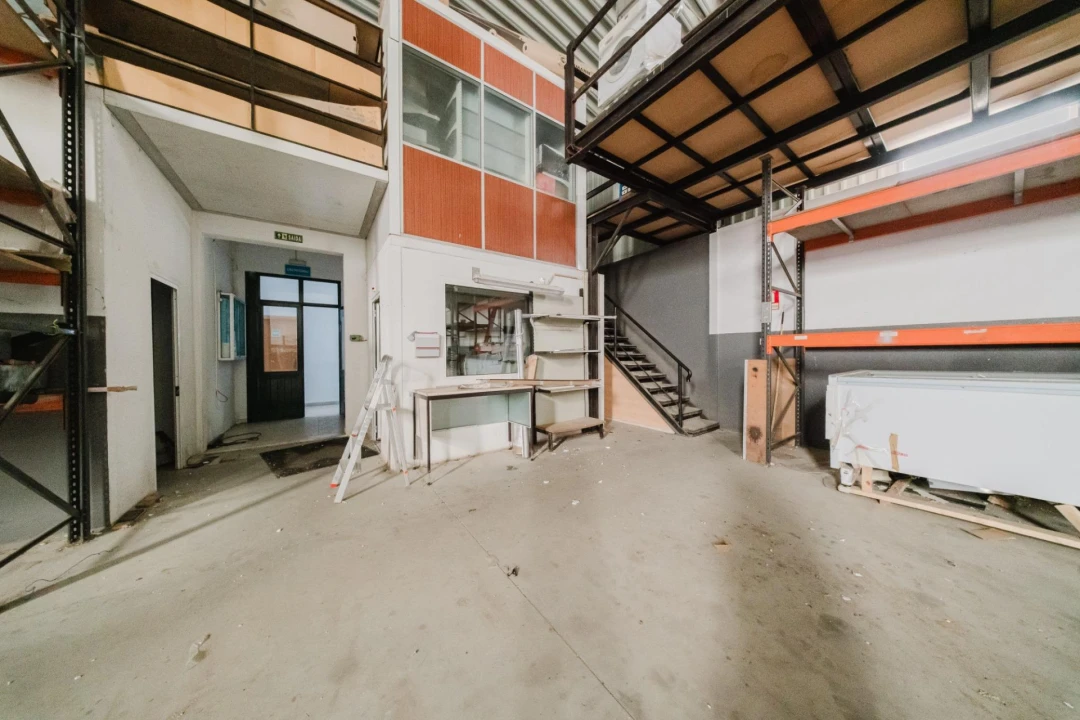 Armazém para Venda em Agualva e Mira-Sintra Foto 4